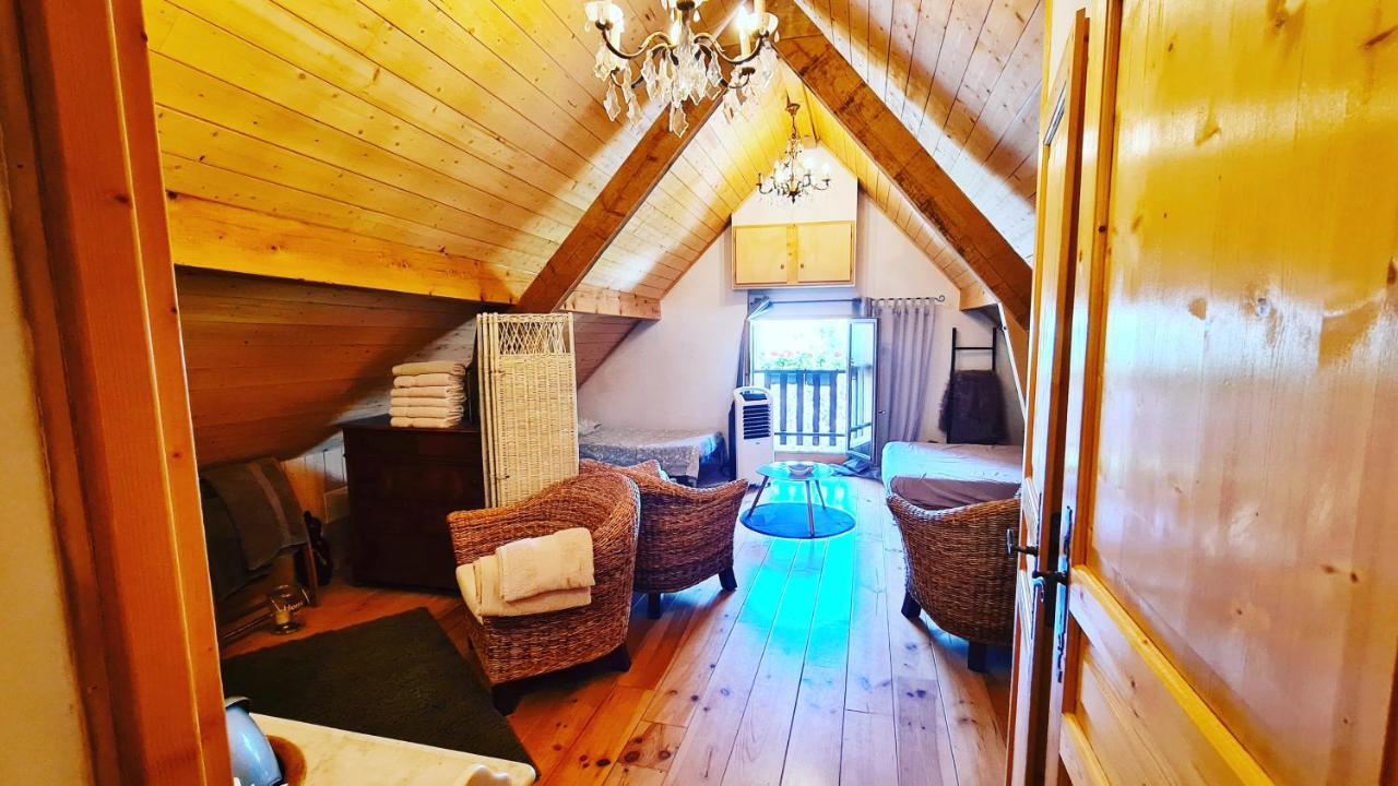 Le Doux Nid Bed & Breakfast Chanaz Eksteriør bilde