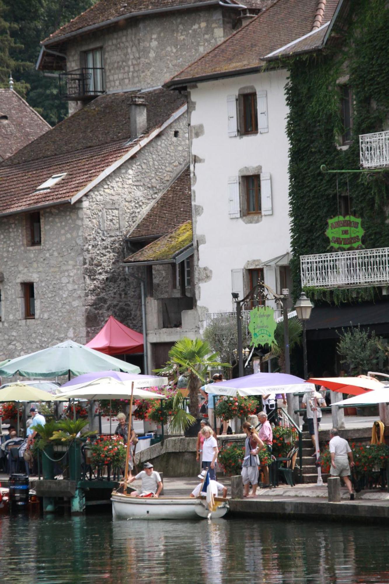 Le Doux Nid Bed & Breakfast Chanaz Eksteriør bilde