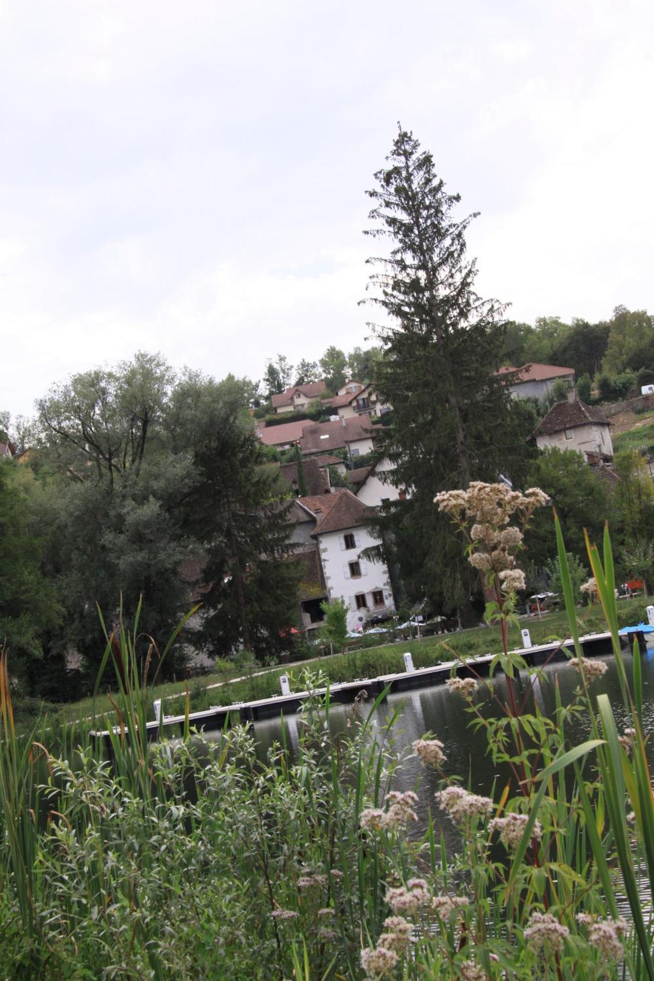 Le Doux Nid Bed & Breakfast Chanaz Eksteriør bilde